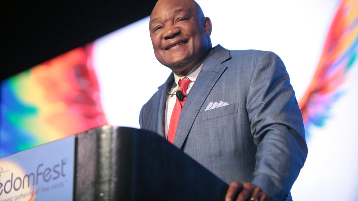 Revealed The Heartwarming Story Of George Foreman And His Mother - wgzefyo