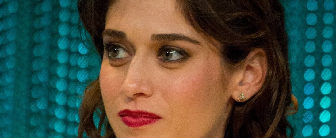 Lizzy Caplan