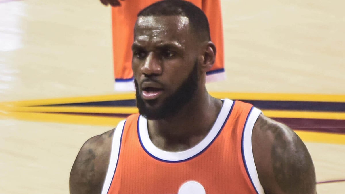 LeBron James Birthday Dec 30th 1984 Days Of The Year lebron-james-birthday-dec-30th-1984-days-of-the-year