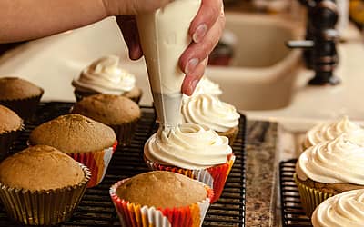 National Cake Decorating Day