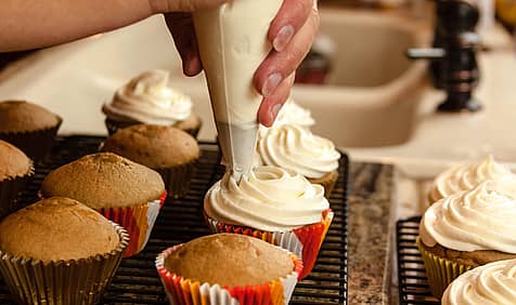 National Cake Decorating Day