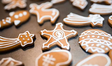 National Gingerbread Cookie Day