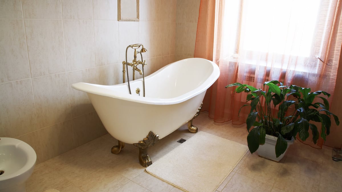 National Bathtub Day (October 7th) Days Of The Year