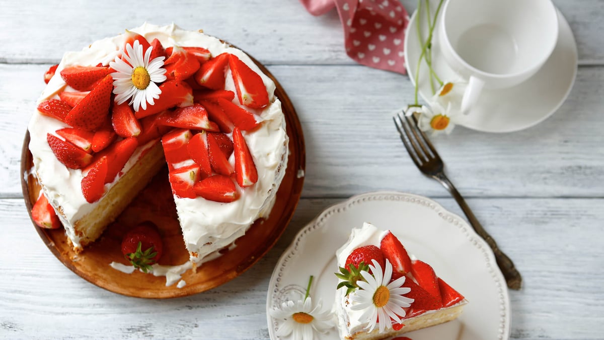 National Strawberry Cream Pie Day (September 28th)