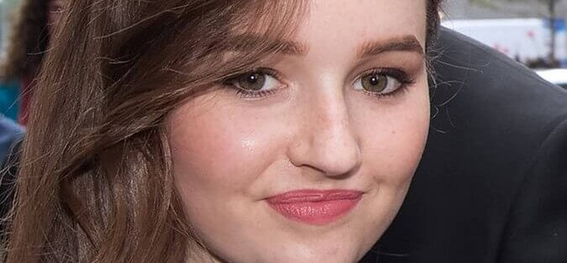 Kaitlyn Dever’s birthday (Dec 21st, 1996) | Days Of The Year