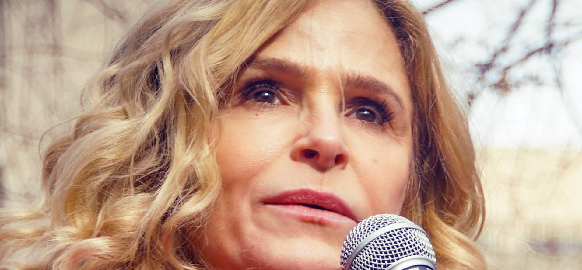 Kyra Sedgwick’s birthday (Aug 19th, 1965) | Days Of The Year