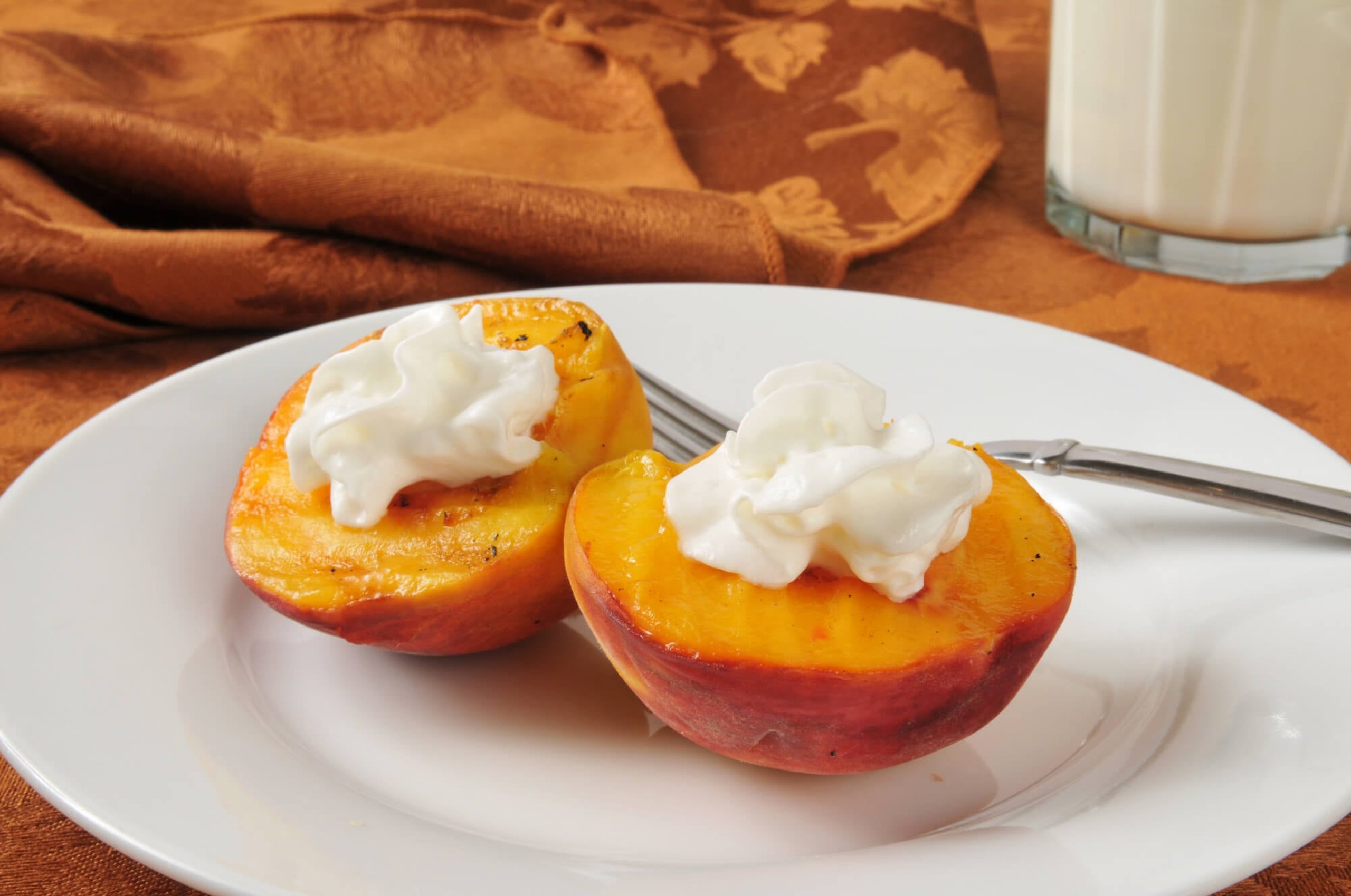 Peaches ‘N’ Cream Day (21st June) Days Of The Year