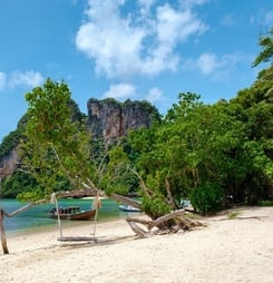 beach cleanup day in thailand