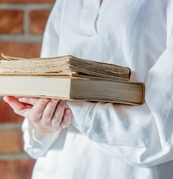 hug a medievalist day