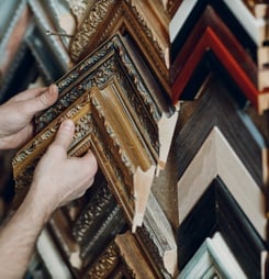 national custom framing day